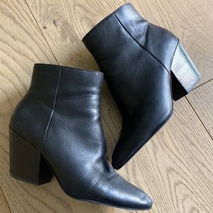 DOLCE VITA Black Leather Heeled Ankle Boots